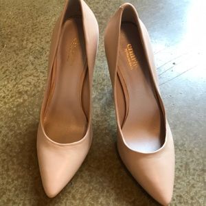 Nude Charles by Charles David heel